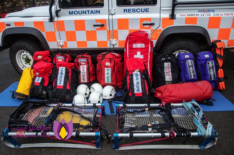 یکی از کارهایی که آتش نشانان انجام می‌دهند امداد و نجات است. البته به غیر از آتش نشانان مراکز دیگر امدادی هم مانند هلال احمر وجود دارند. در هر صورت برای انجام عملیات امداد و نجات نیاز به تجهیزات امداد و نجات دارید. خیلی از وسایل امداد و نجات در بخش‌های مختلف ایمنی هم استفاده می‌شوند. در بخش‌های مختلف ساخت و ساز یا صنعت نیاز به تجهیزات امداد و نجات است. ابزار نیروی امدادی می‌توانند در شرایط خاص به کمک کارکنان و کارگران این بخش‌ها بیایند.